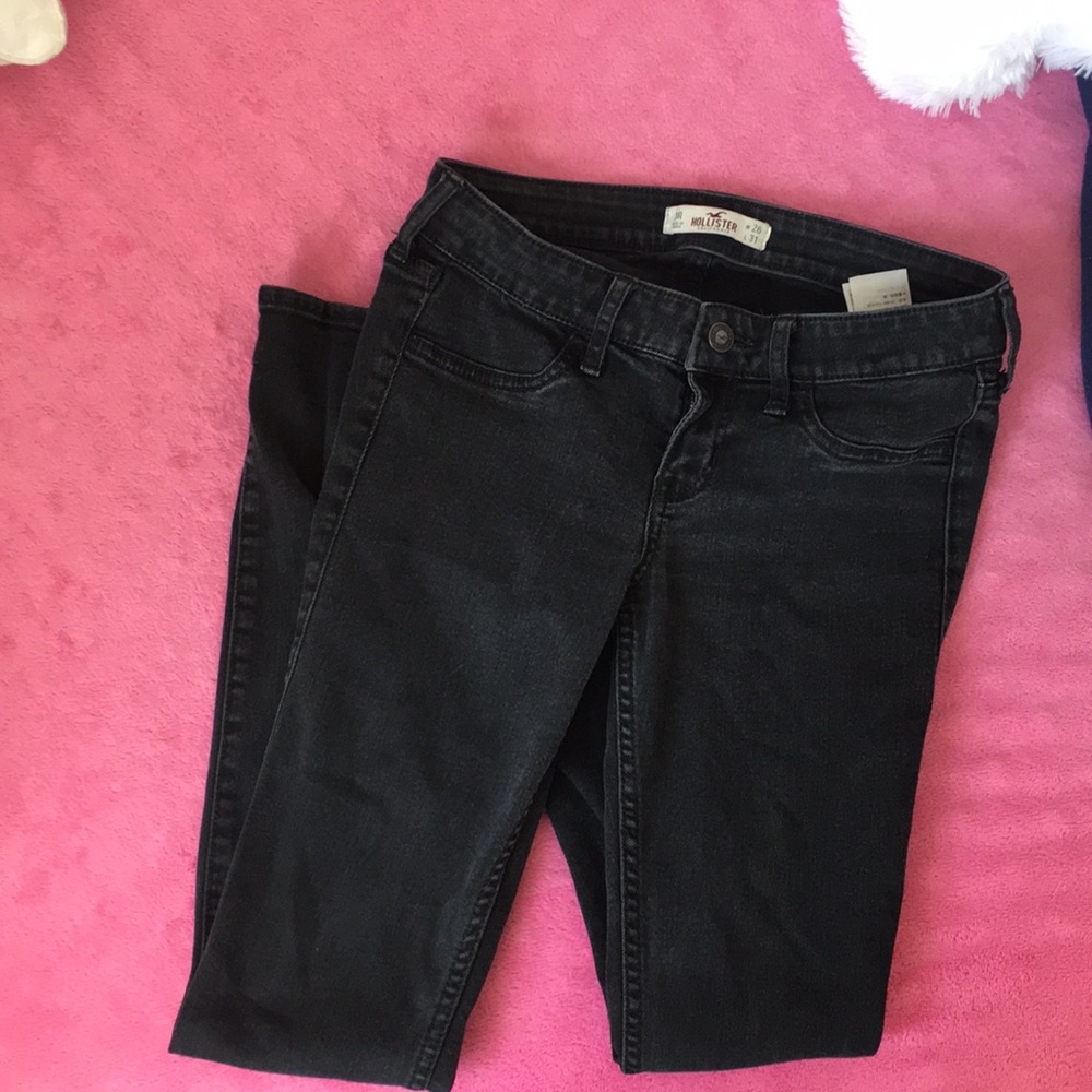 Black Hollister skinny jeans